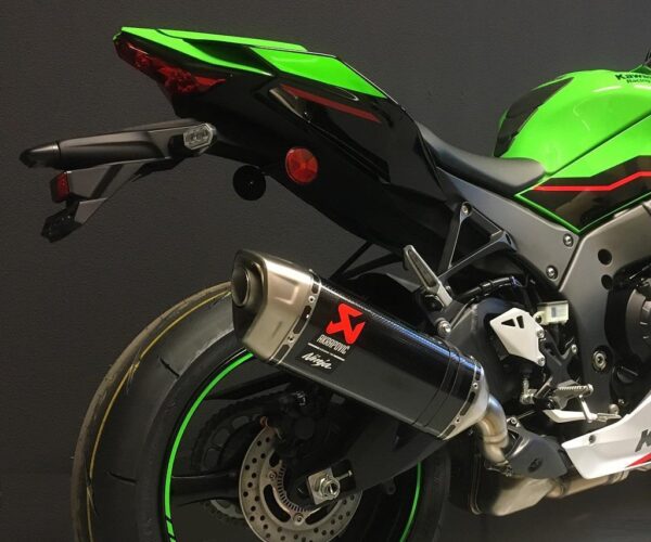 Akrapovic Exhaust - Carbon SBK Replica (Euro-5) - Image 3