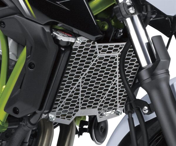 Radiator trim