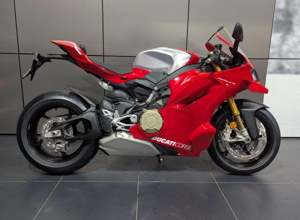 New Ducati Panigale V4R
