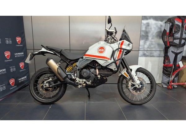 2022 Ducati DesertX