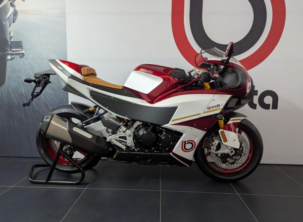 8247659x2048x1542_FFFFFF_L_0