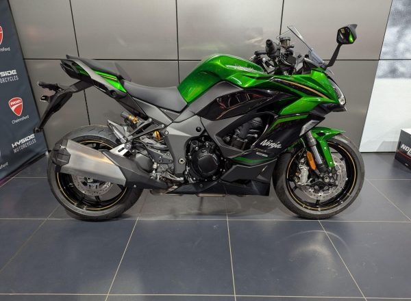 8333602x2048x1542_FFFFFF_L_0