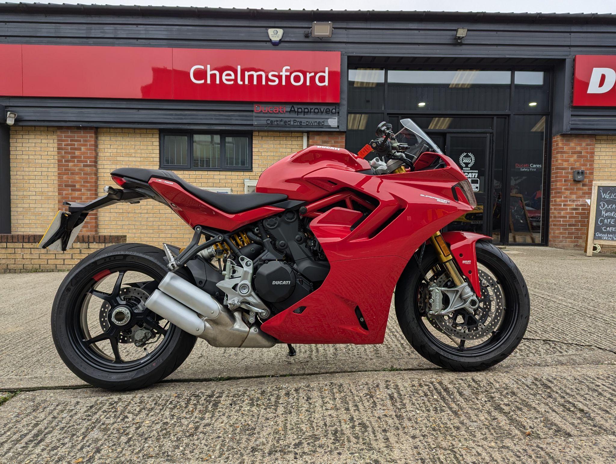 2024 Ducati Supersport S