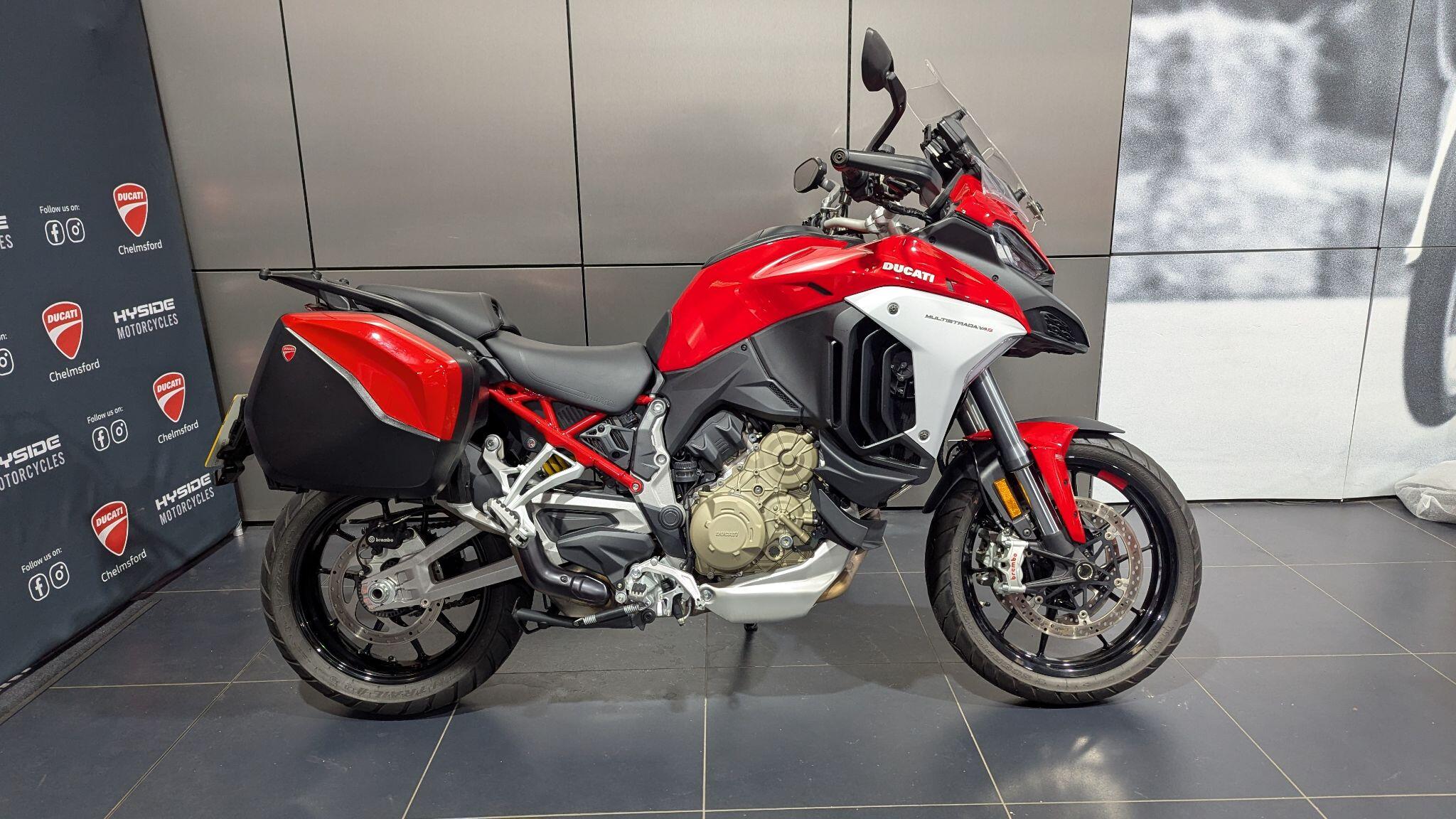 2022 Ducati Multistrada V4